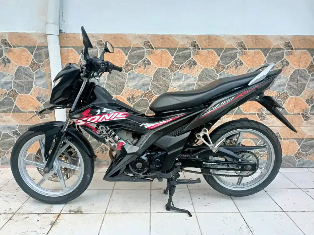 Honda Sonic 150R Tahun 2017