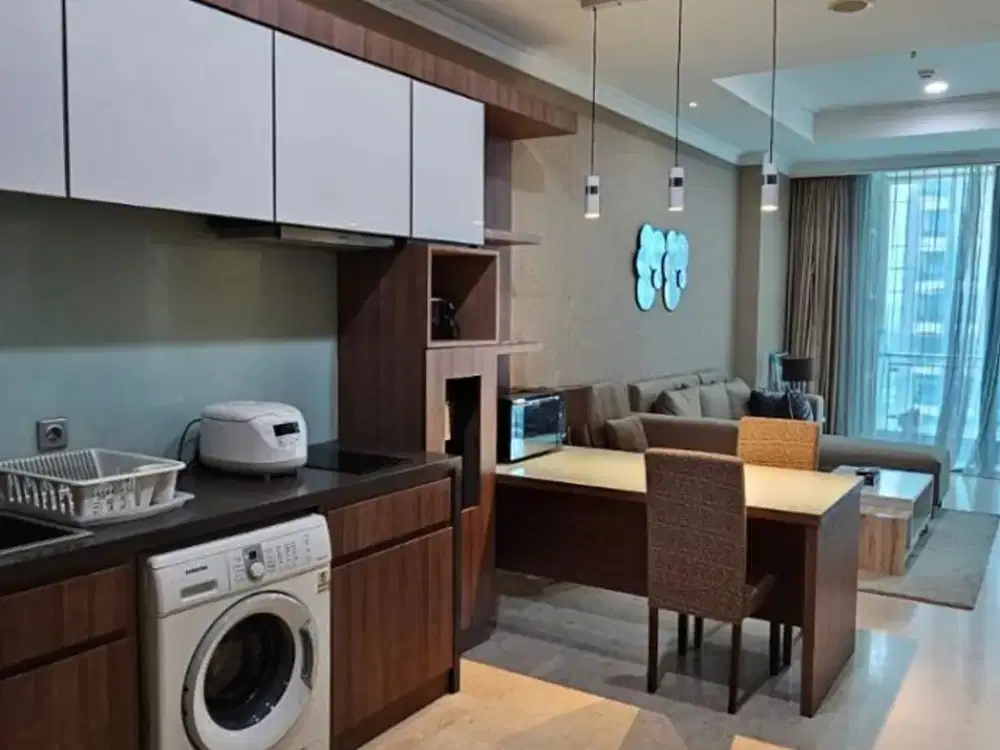 Sewa Apartemen Residence 8 Senopati - 2 BR , Luas 94 m2, Full Furnished, Murah
