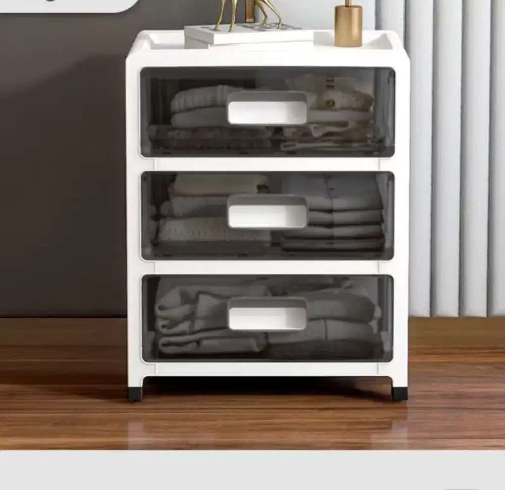 Lemari plastik laci susun