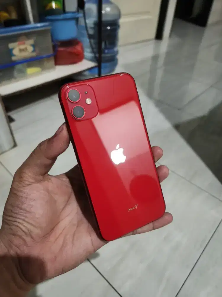 Iphone 11 128 red Beacukai ( aman )