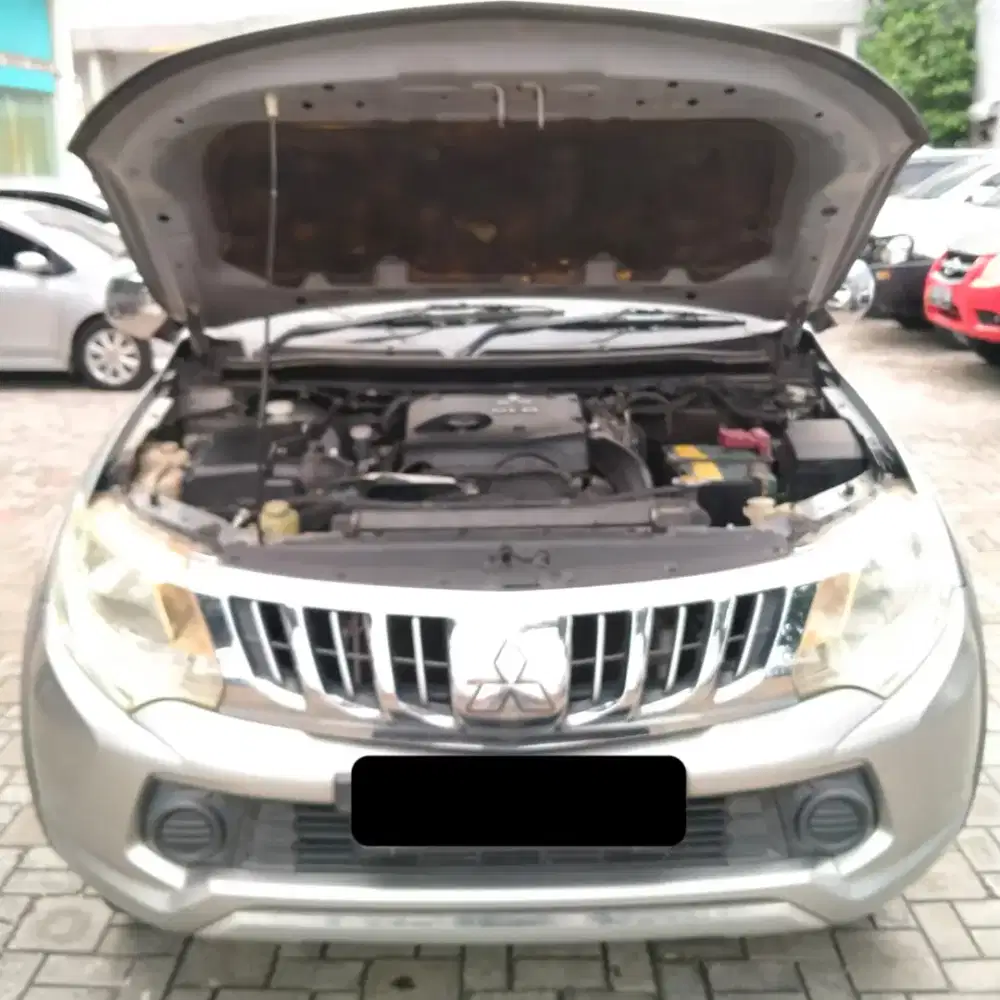 MITSUBISHI TRITON DC GLS 4X4 M/T 2016 NOPOL B JKT DLM KOTA ORIGINAL