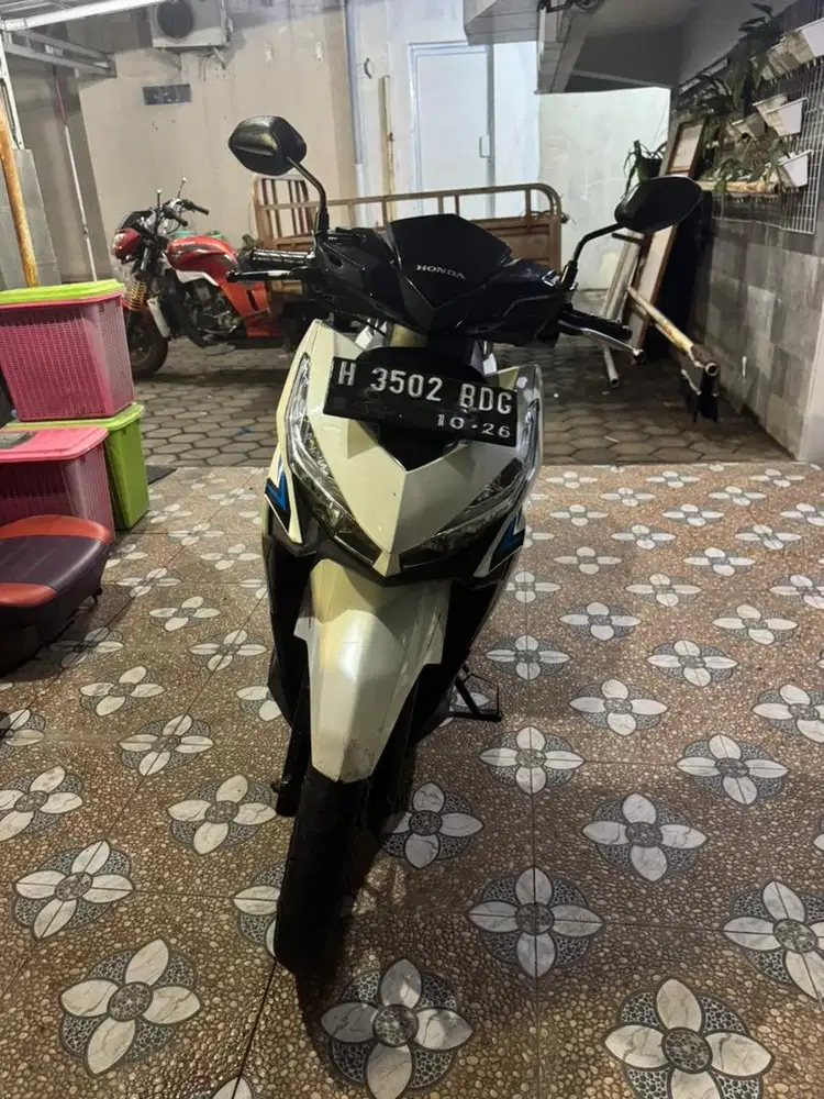 Vario 125 2016 Putih