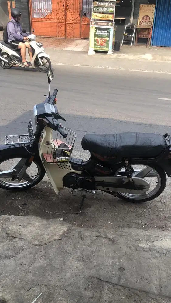 Suzuki RC100 rawatan