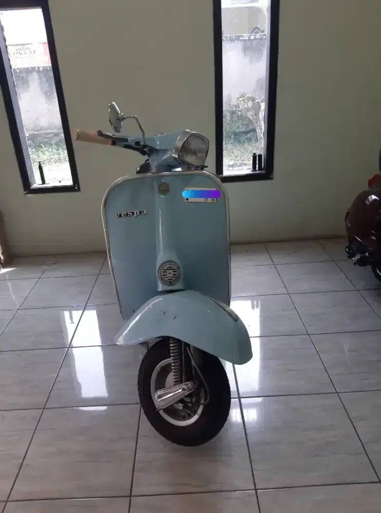 Vespa Super 77 Mulus