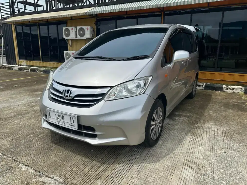 Honda Freed 2012 BU