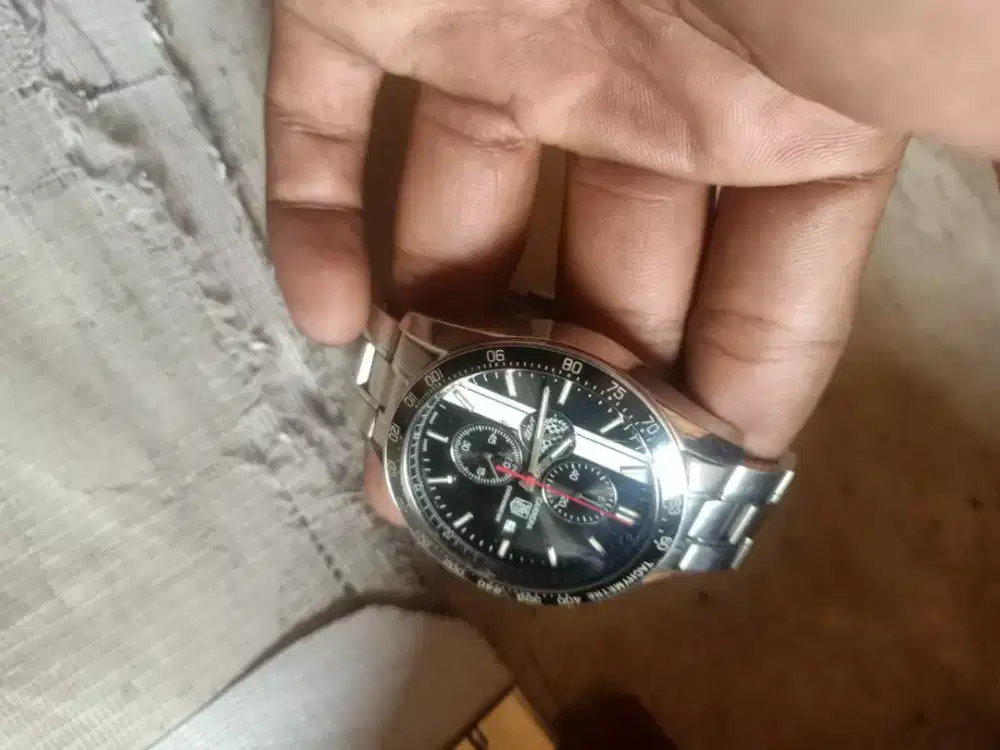 Jam tangan Tag heuer