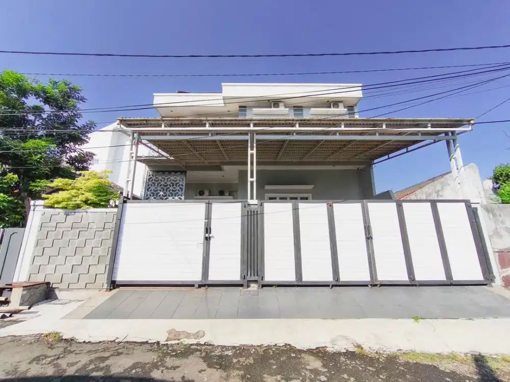 Rumah SHM Luas dekat Gerbang Tol Jati Warna Siap KPR J-33942