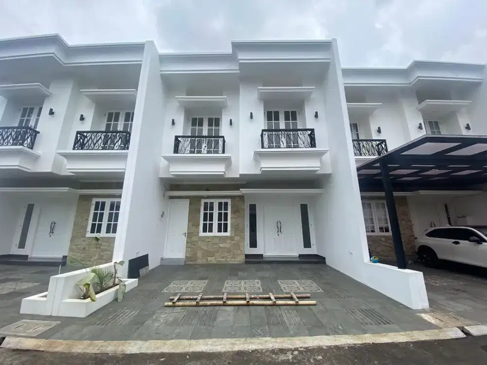 Rumah LB 210 SHM 7 Menit ke Mall Cipinang Indah Dibantu KPR J-33279