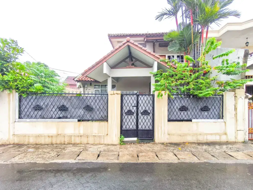 Rumah Luas 2 Lt 10 Menit ke Gerbang Tol Joglo 2 Hadap Timur J-34545