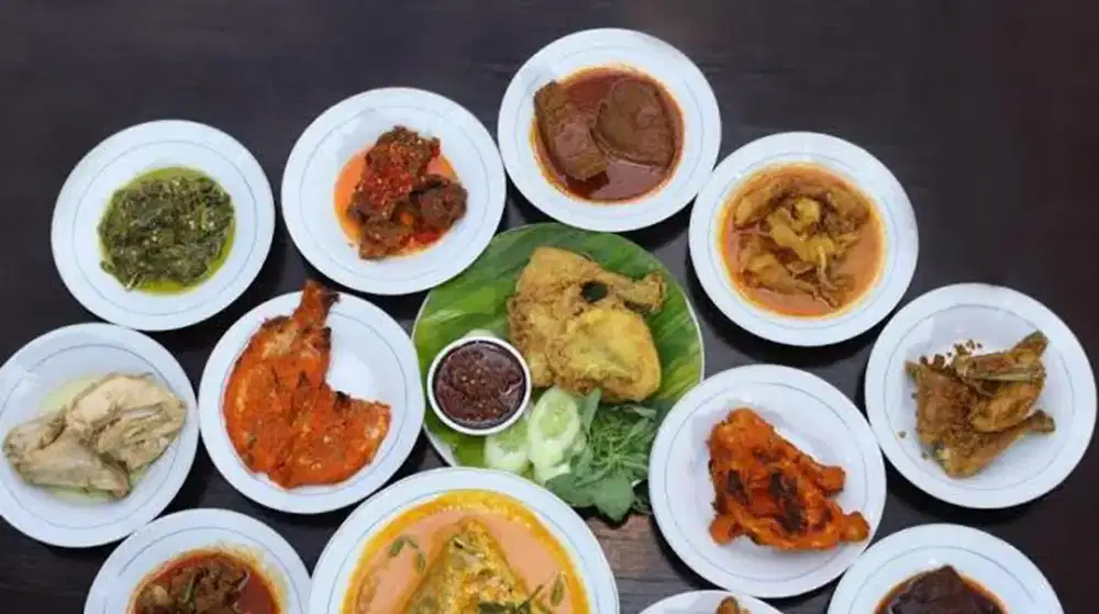 Koki masakan padang