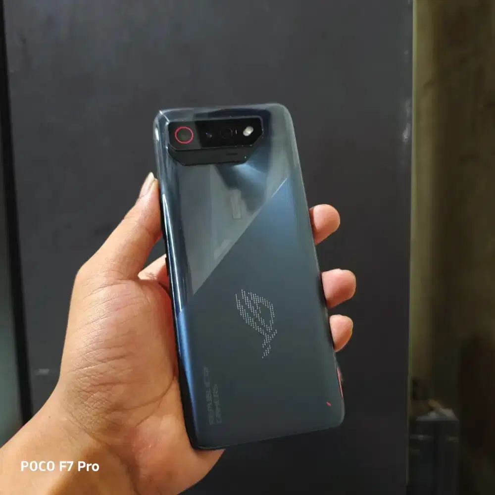 Asus rog phone 7 5g 12/256 resmi Indonesia