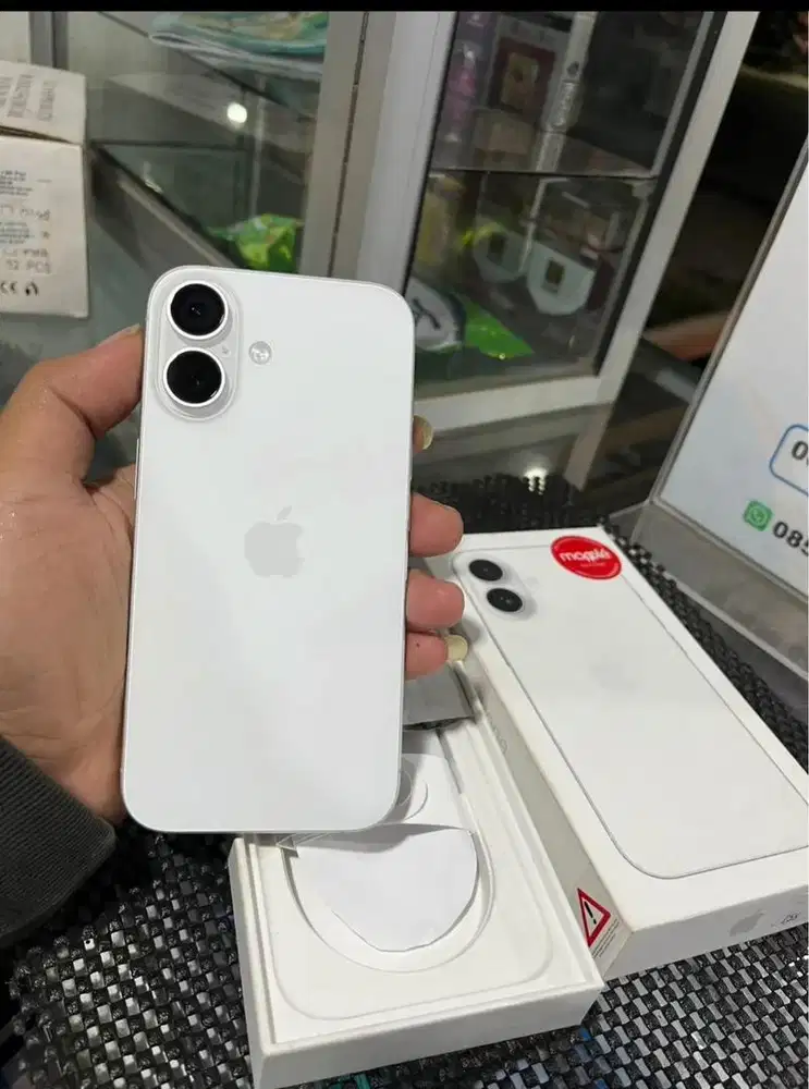 Iphone 16 white 128gb