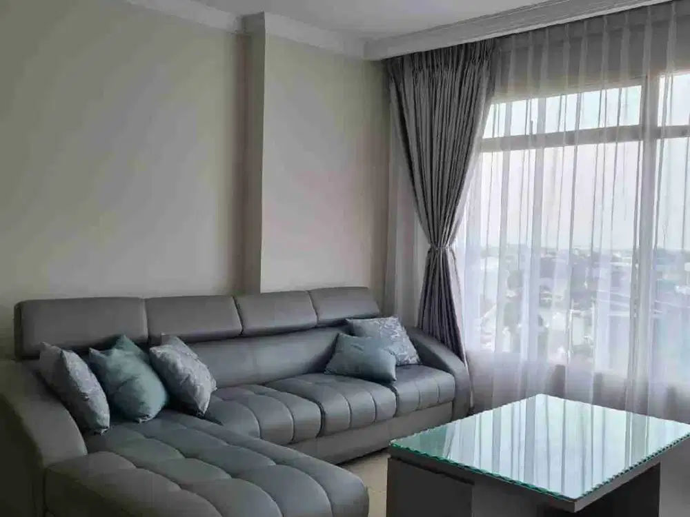 APARTEMEN FULL FURNISHED LANTAI RENDAH PANTAI MUTIARA JAKARTA UTARA