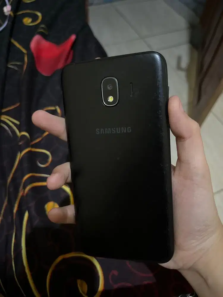 F/s samsung galaxy j4