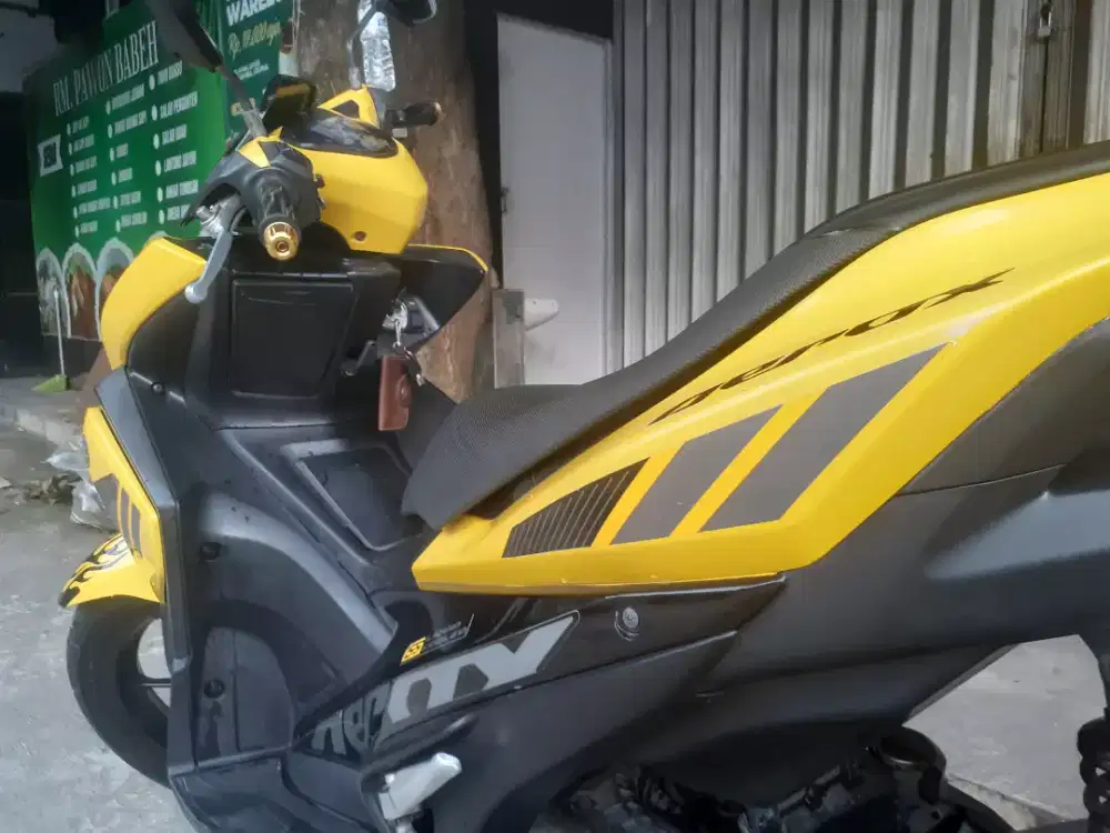 YAMAHA AEROX 155 VVA 2017 MULUS TERAWAT (KHUSUS PEMAKAI)