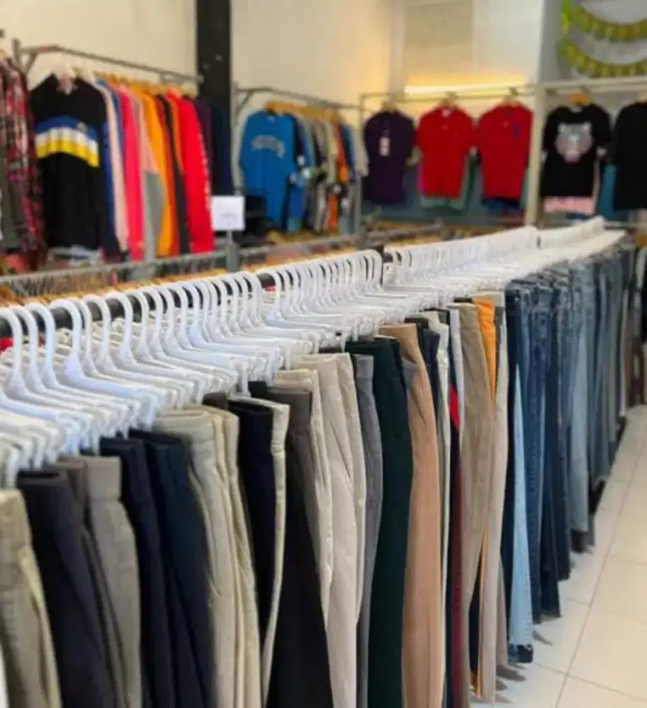 jaga toko baju atau pakaian