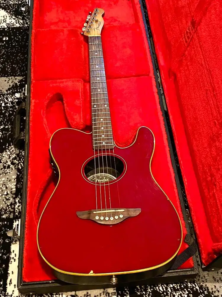 Fender Telecoustic Red