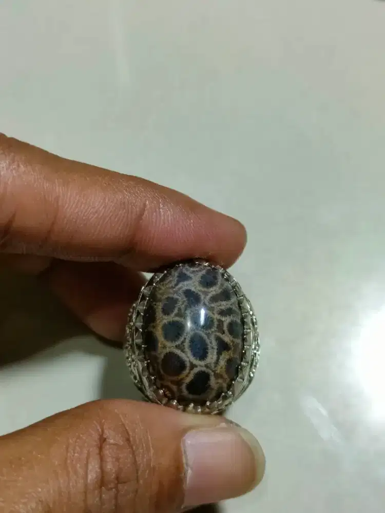 Batu akik teratai hitam natural