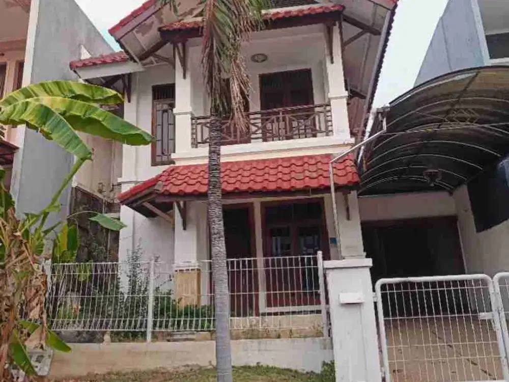 Disewakan rumah Pakuwon City