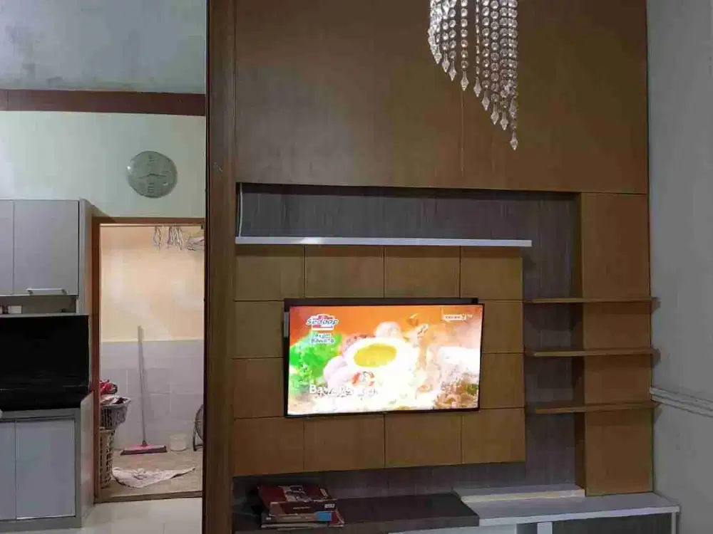 rumah kampung deket perumahan akses mobil surat sertifikat jual sama isi nya