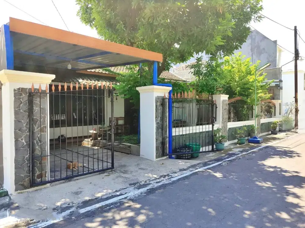 Rumah Nyaman Solo Dekat ke Kampus Unisri Kadipiro