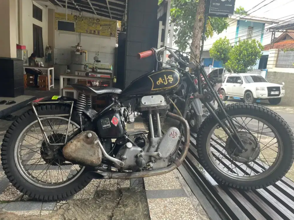 FOR SALE AJS 350CC TAHUN 1954 (Penggunaan pribadi)