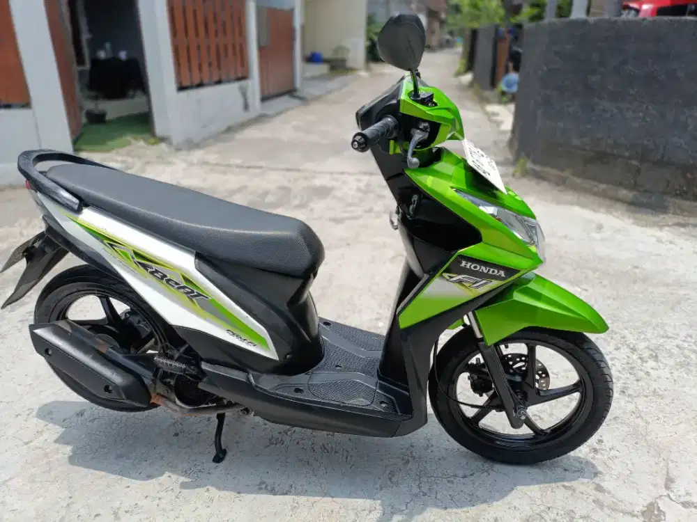 Di jual Honda beat th 2013
