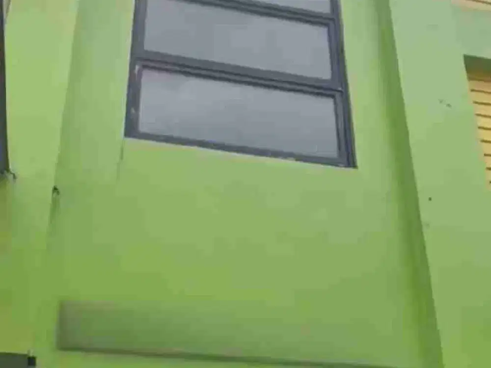 Disewakan Cepat Ruko Siap Pakai Dekat Tol Stasiun KA dan Terminal Bus di Pinggir Jalan Raya Benteng Betawi Tangerang