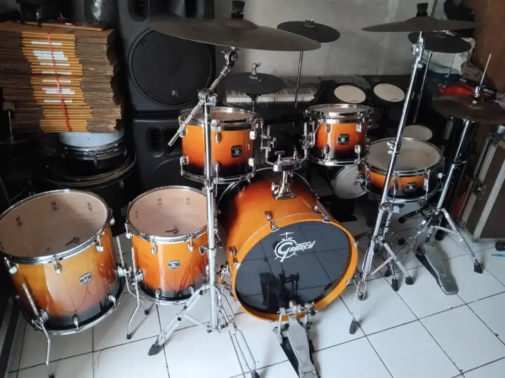 Alat musik drum cari