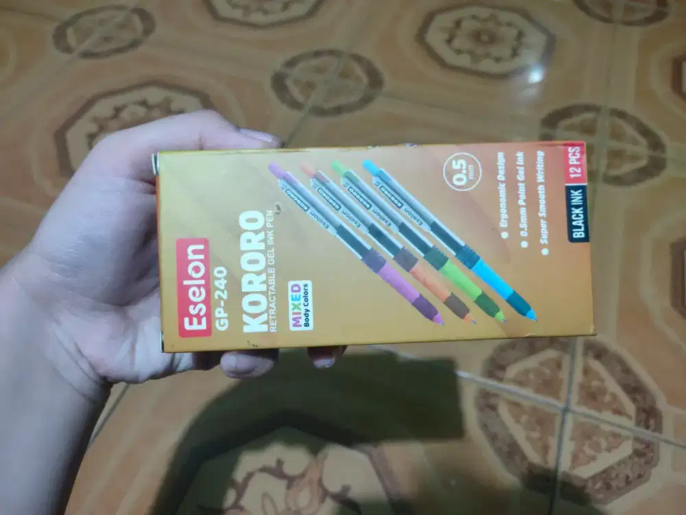 Pulpen Gel Eselon KORORO 1 Set (12 Pcs) Baru - HSC 2025