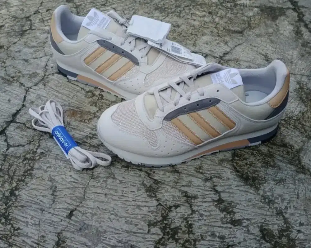 SEPATU ADIDAS ORI CEWE/COWO