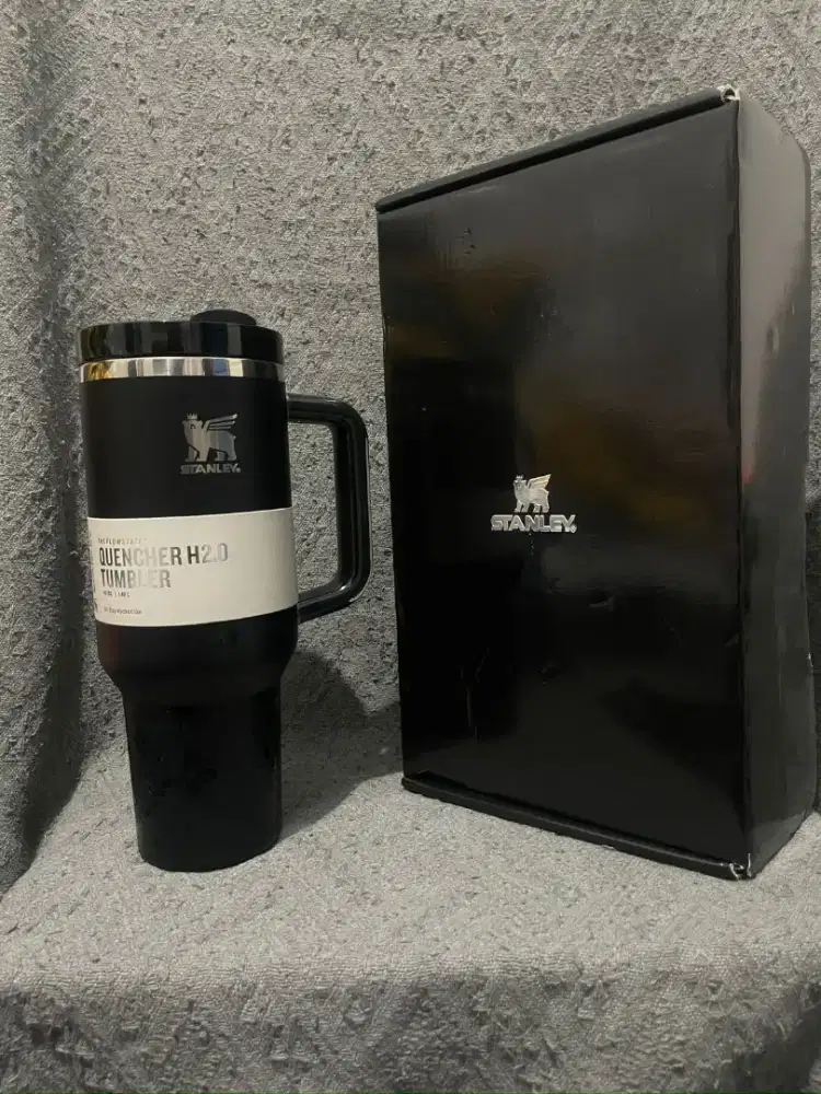 Tumbler Stanley x Jennie Blackpink