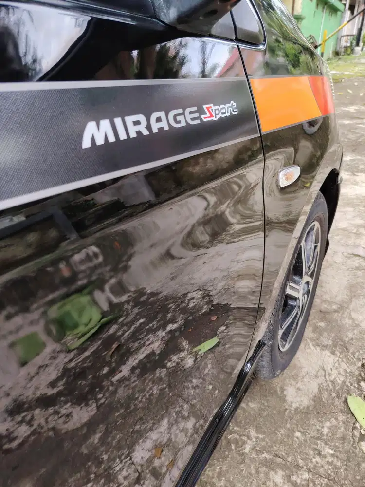 Mitsubishi Mirage 2014 Bensin