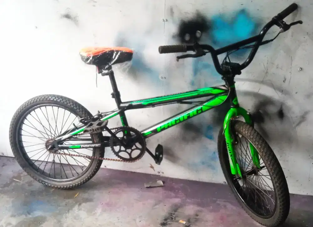 Sepeda bmx 20in rem rottor 360 stang dapat diputar