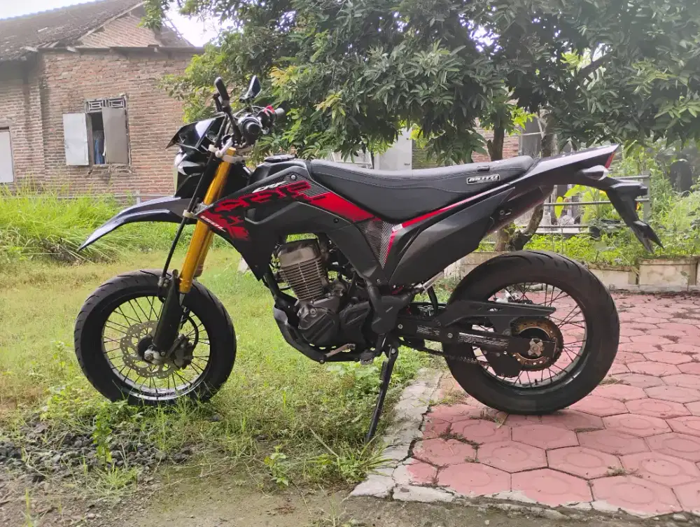 Honda Crf 150 tahun 2022