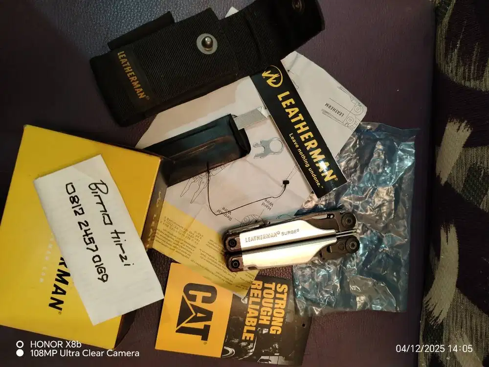 Leatherman surge (like new)