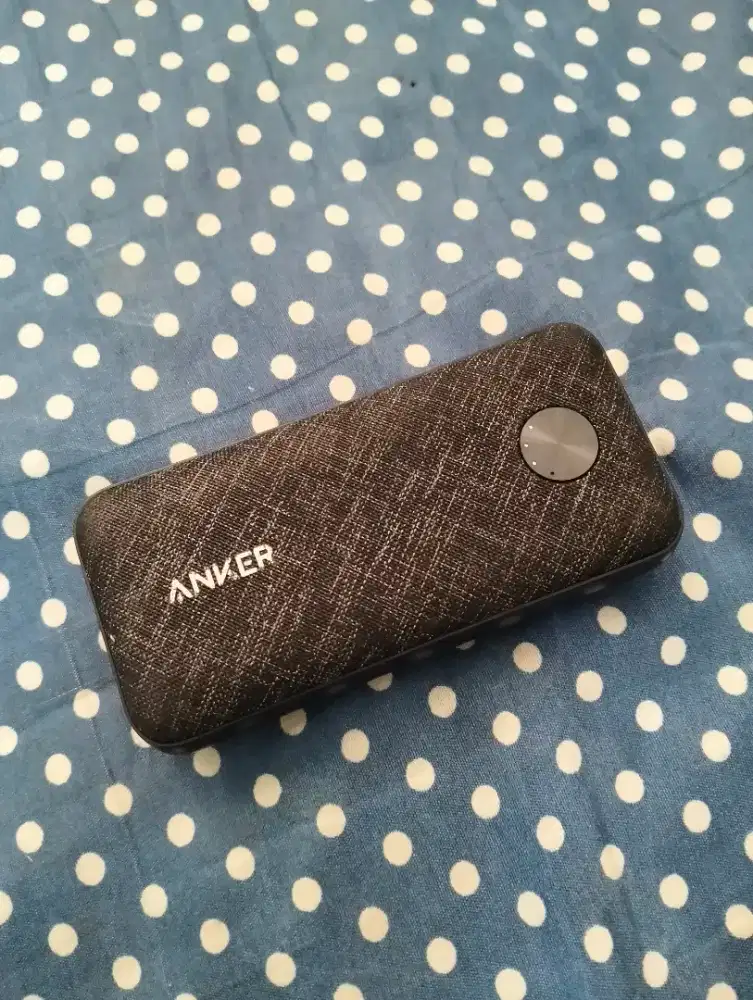 Anker PowerCore Metro 10000 PD MINUS RETAK FUNGSI NORMAL