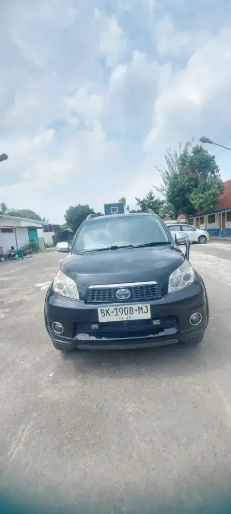 Toyota Rush tahun 2011