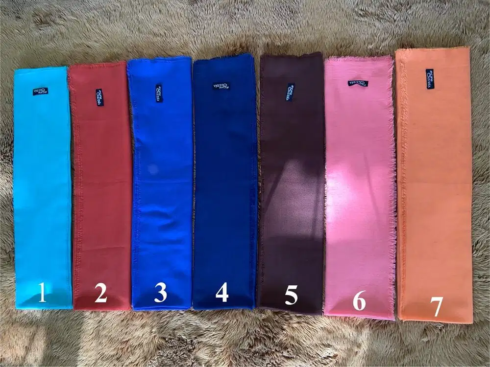 Jilbab Hijab Segiempat Polos Ansania Aleeya Saudia Voal Rawis Preloved