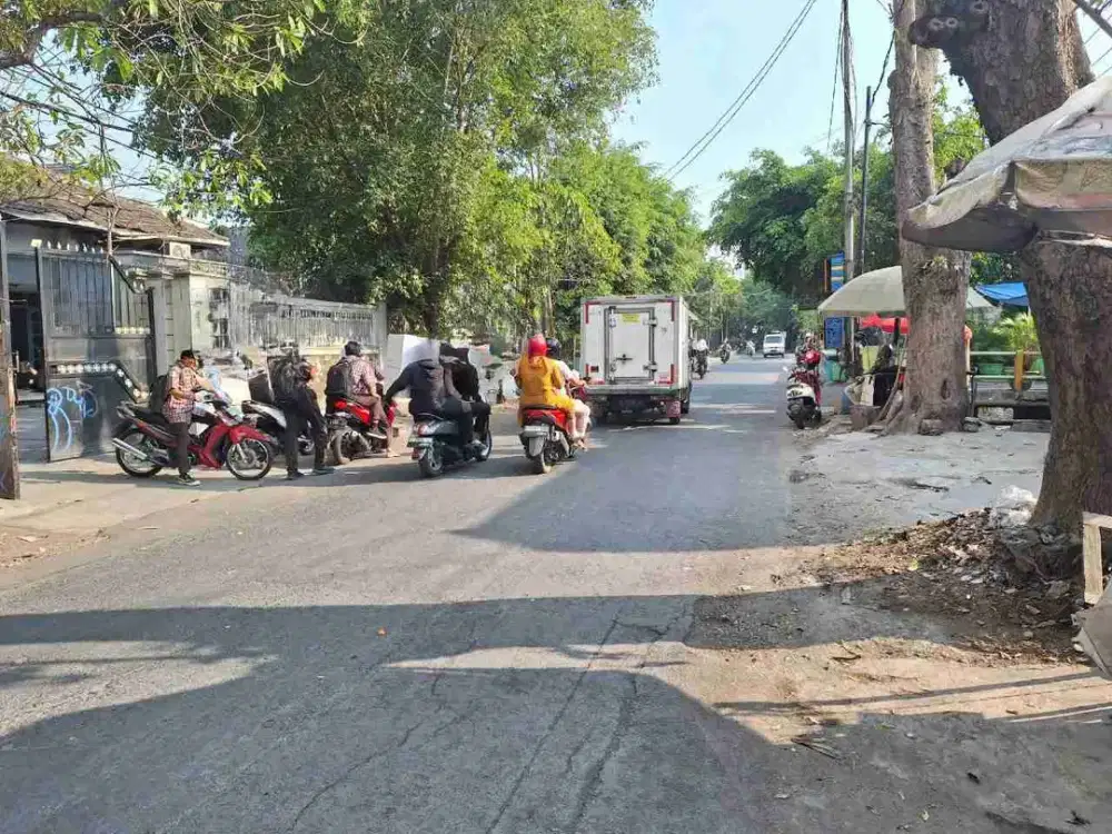 Pusat Kota Surabaya‼️Rumah Hitung Tanah Dekat Arjuno
10 Jt-an/mtr