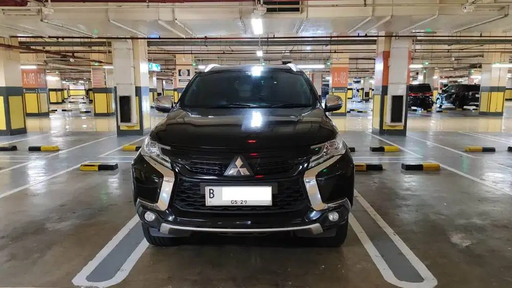 Mitsubishi Pajero Sport Dakar LOW KM 84rb SERVICE RECORD cat 100% ori