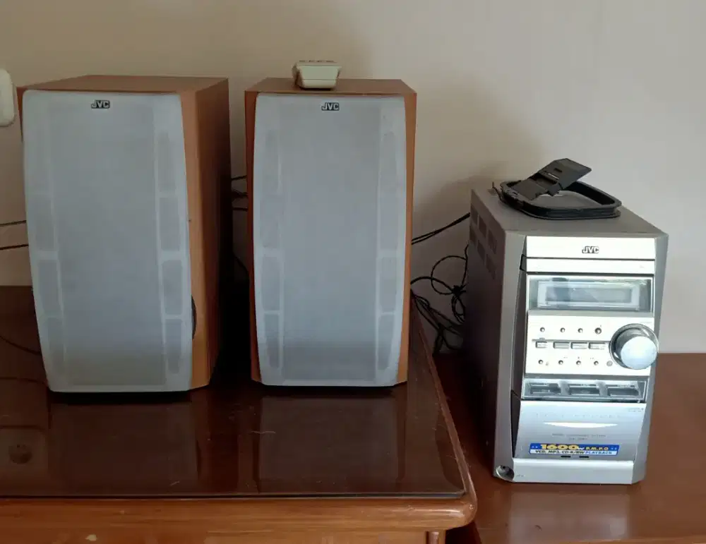 Dijual stereo tape jadul