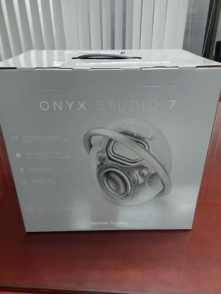 Speaker Bluetooth Harman Kardon Onyx Studio 7