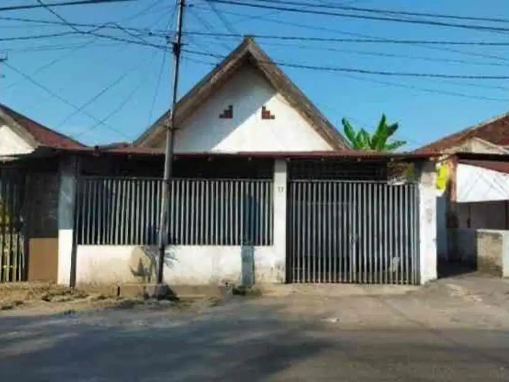 DiJual Rumah Petemon Barat Lokasi Strategis daerah ramai cocok untuk kost2an