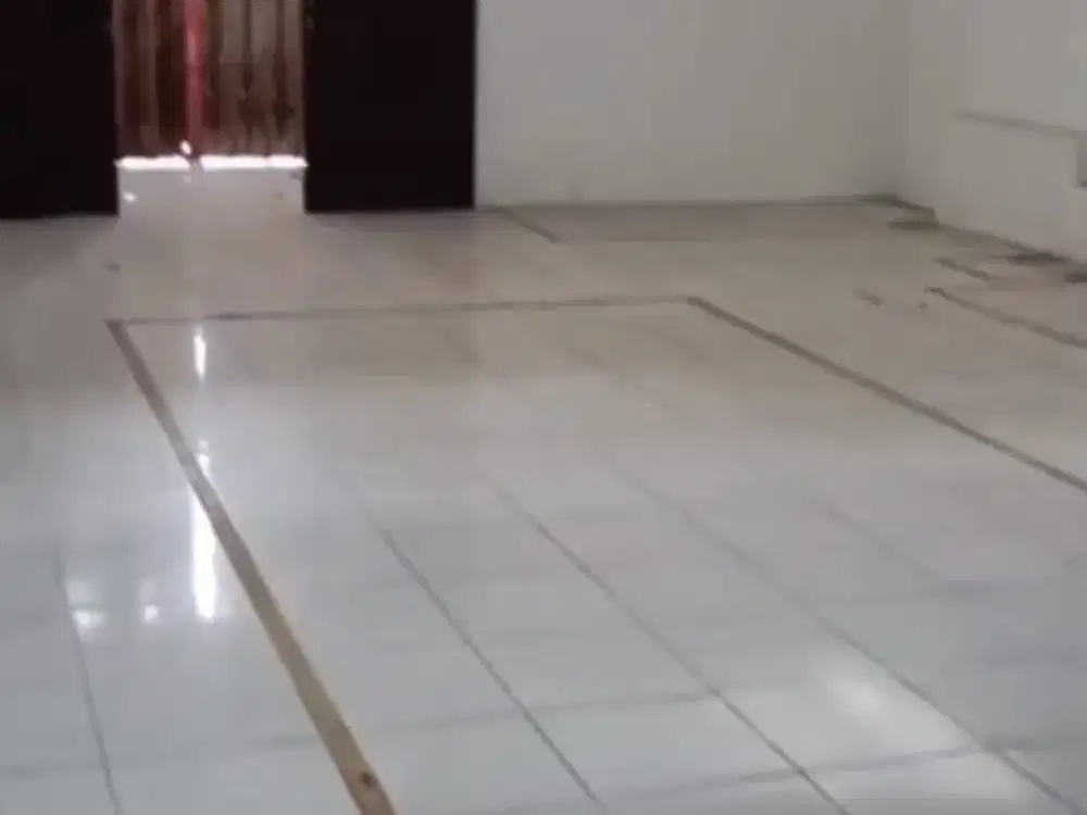 Disewakan gudang luas 350m di rungkut