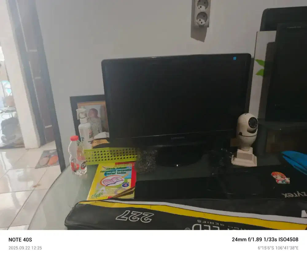 Dijual monitor samsung 19