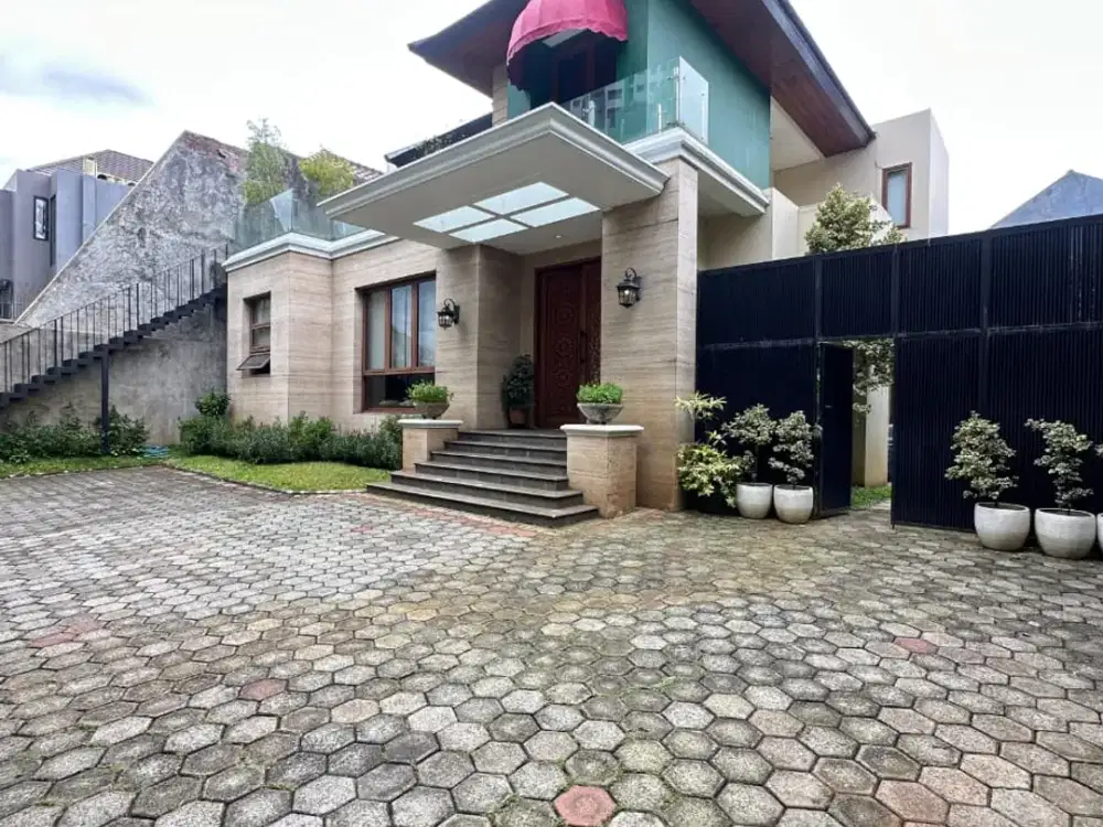 FOR SALE: Rumah Mewah Siap Huni di Cilandak – Margasatwa | Jalan Lebar & Fasilitas Lengkap
