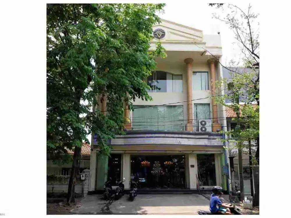 Dijual Via Lelang Rumah Jalan Manyar Surabaya