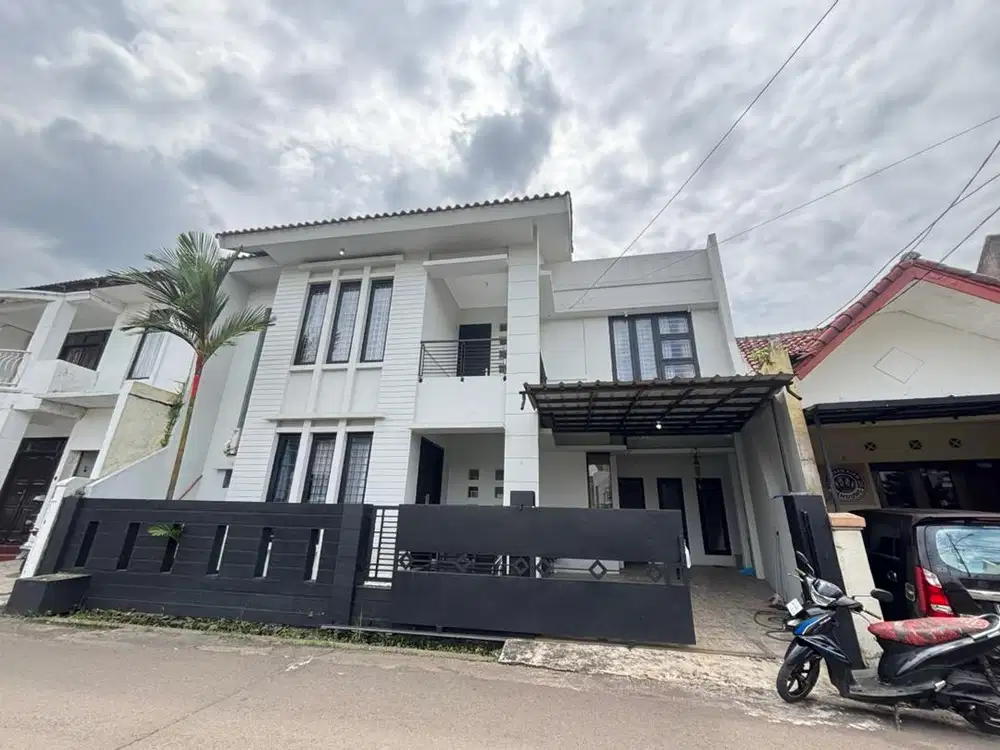 Dijual Rumah di pinggir jalan utama