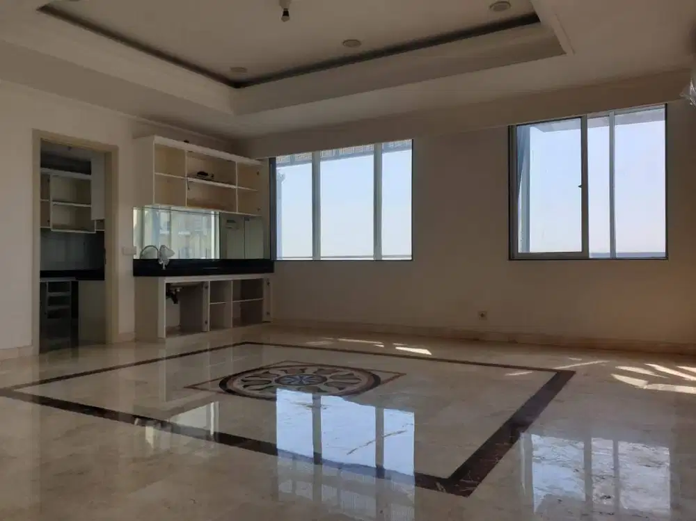 Penthouse apartemen paladian park